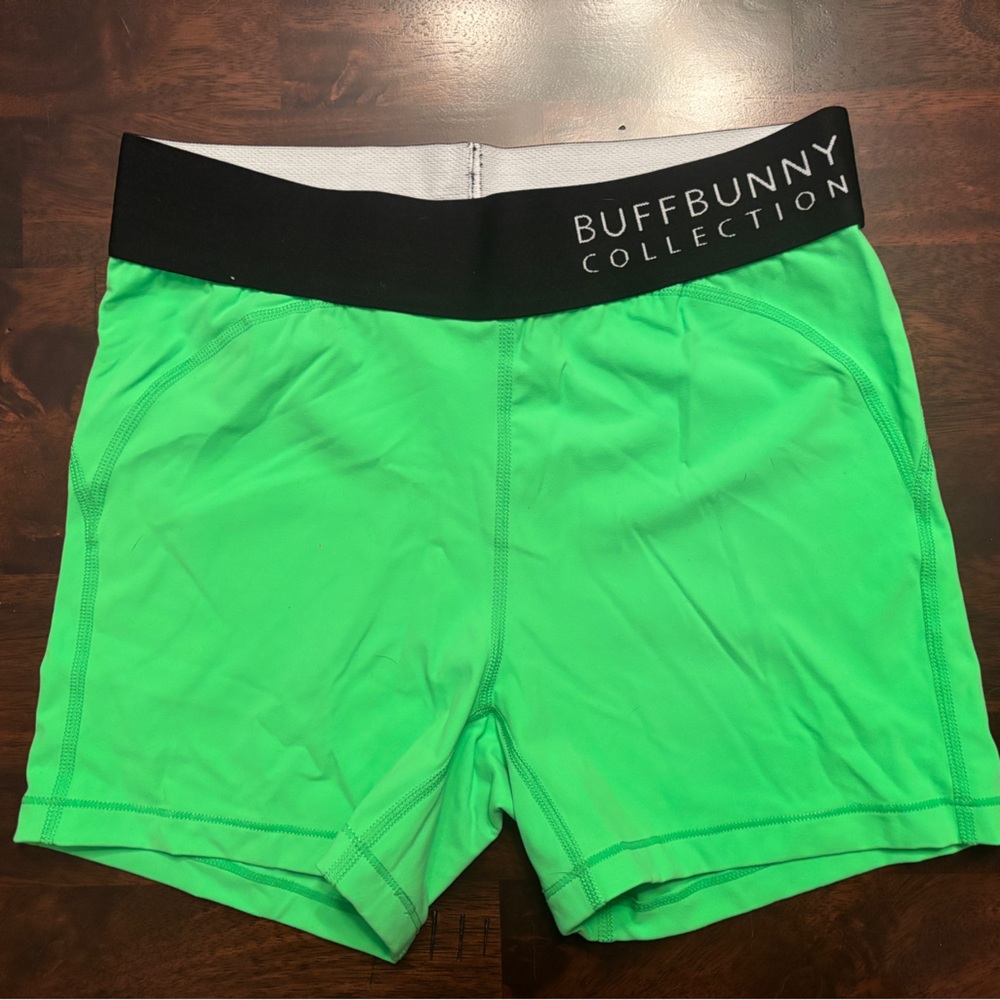 NWOT Buffbunny Neon Green Demi Shorts Size Small